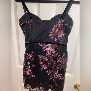 TOBI Raine A-line dress with slit